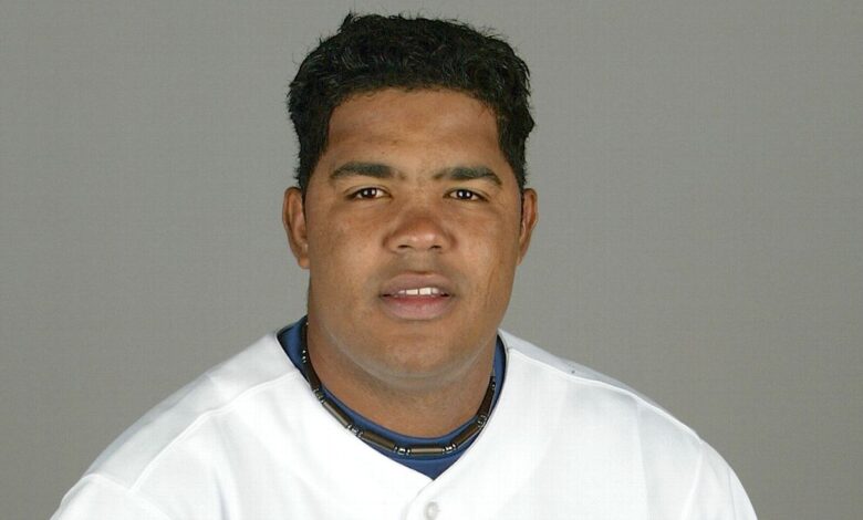 Former major league player Odalis Perez dies after an accident at his home in the Dominican Republic