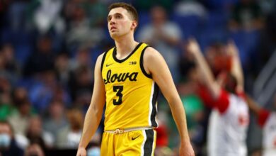 Why the Iowa Hawkeyes and Kentucky Wildcats are on sale and everything else we learned on this crazy Thursday March
