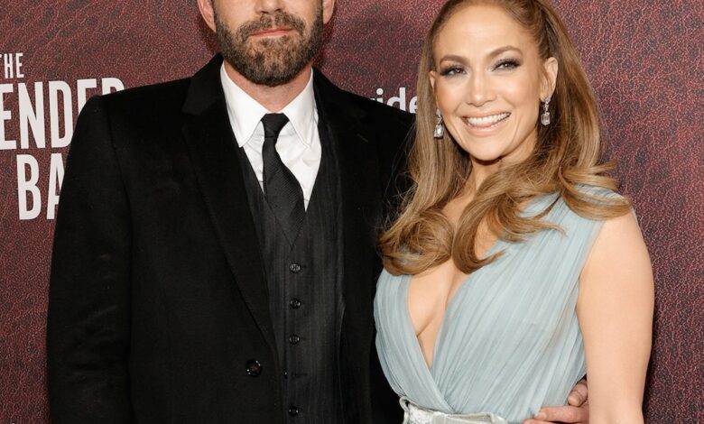 See you again Ben Affleck Cheer on Jennifer Lopez at iHeartRadio Music Awards