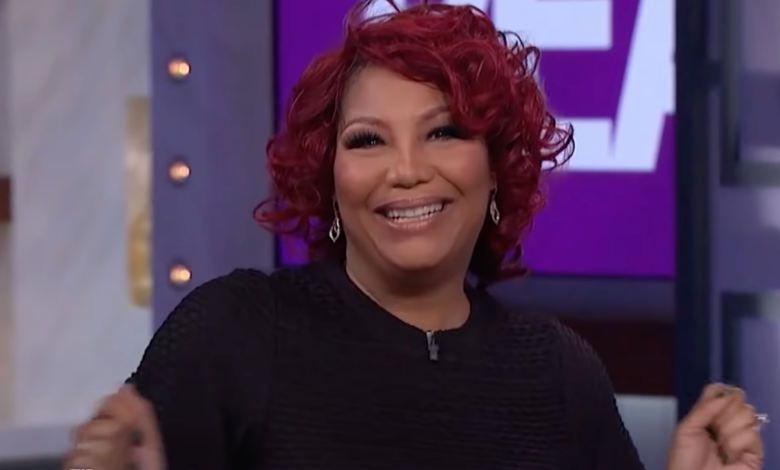 Traci Braxton, 50 years old, Died of cancer.  .  .  All her sisters are BY HIM!!  (HER FINAL PICTURE)