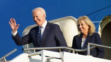 Biden, first lady earns nearly $611,000 in 2021, tax returns show