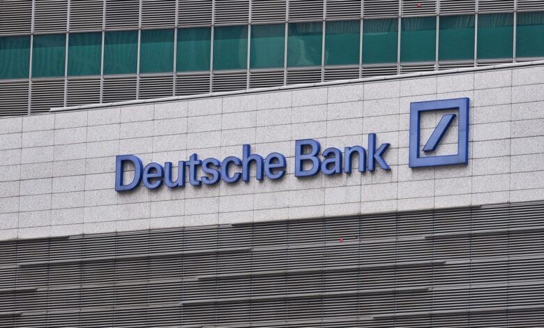 Deutsche becomes the first major bank to forecast a recession in the US