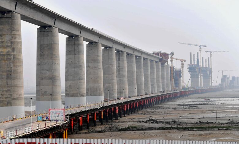 China's Xi calls for another infrastructure push as Covid pulls