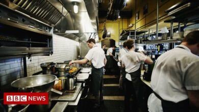Welsh hospitality businesses have difficulty recruiting staff