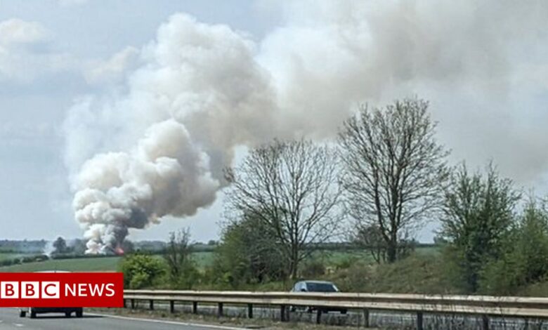 M4 closes near Newbury after industrial building fire