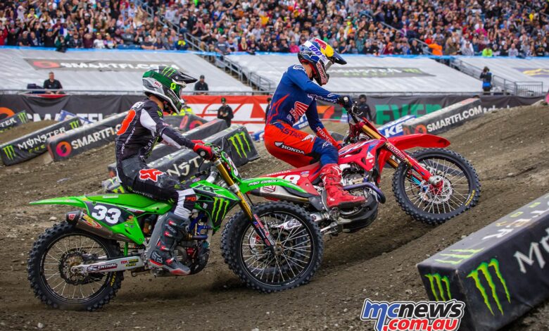 Race Reports, Results & Video Highlights from AMA SX Round 15, Foxborough