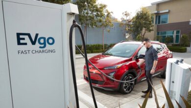 EVgo plans high-energy fast charging at Chase bank branches, some with solar power