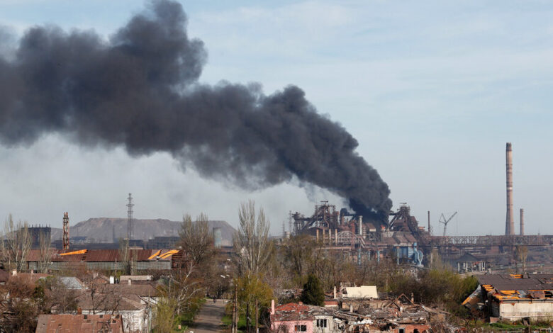 Women and children are evacuated from Mariupol .'s Azovstal steel plant