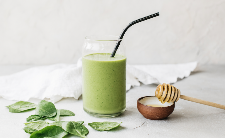 3 easy smoothie recipes to fight flatulence