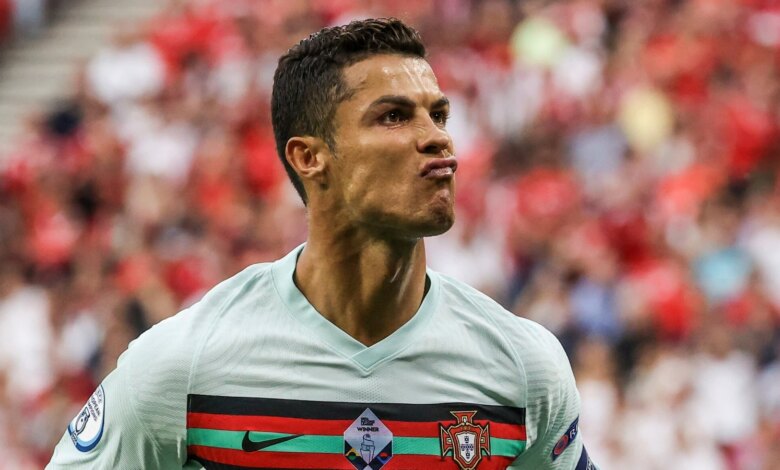 Secret football app powered by Ronaldo, ZujuGP brings new team