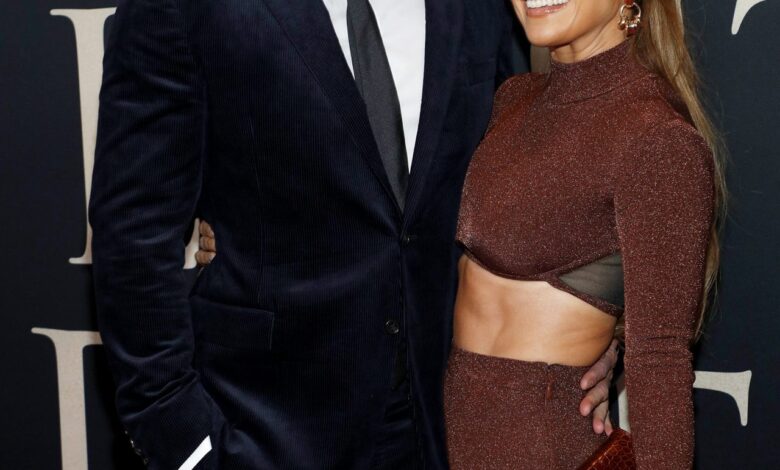 Jennifer Lopez announces engagement to Ben Affleck