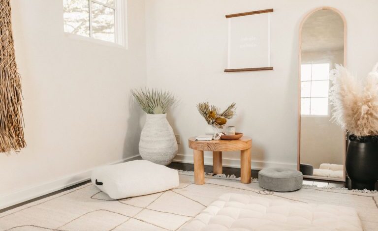 5 simple ideas to create your dream meditation room