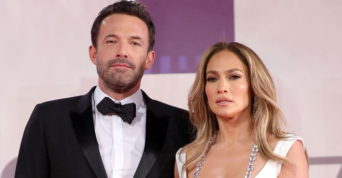 Jennifer Lopez and Ben Affleck are engaged — See the Ring