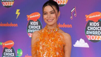 See all the stars at the Nickelodeon Kids 'Choice 2022' red carpet