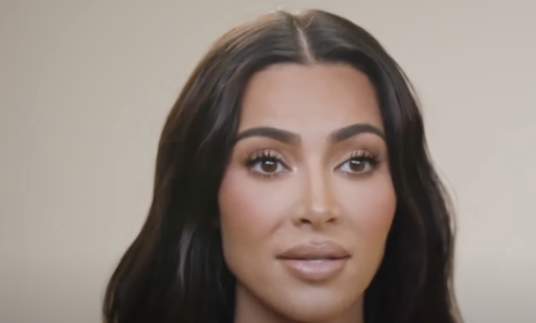 SHOCK Hi Def The resolution of Kim K's face is LEAKED.  .  .  And it's pretty BAD!!!