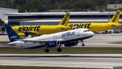 ISS proxy consulting firm urges Spirit shareholders to choose JetBlue offer over Frontier