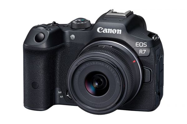 Canon launches EOS R7 32.5MP APS-C mirrorless camera