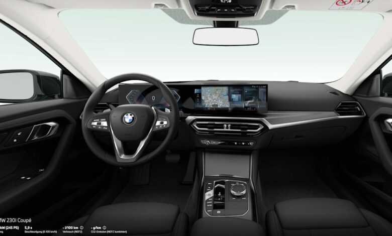 2023 BMW 2 Series Coupe with curved screen