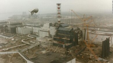 Ba mươi sáu năm sau Chernobyl, Nga vẫn đang giữ chúng ta trong bóng tối