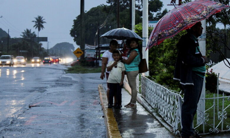 Agatha moves across southern Mexico like a tropical storm