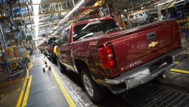 GM factory workers in Mexico get a raise from $3 an hour to $3.25