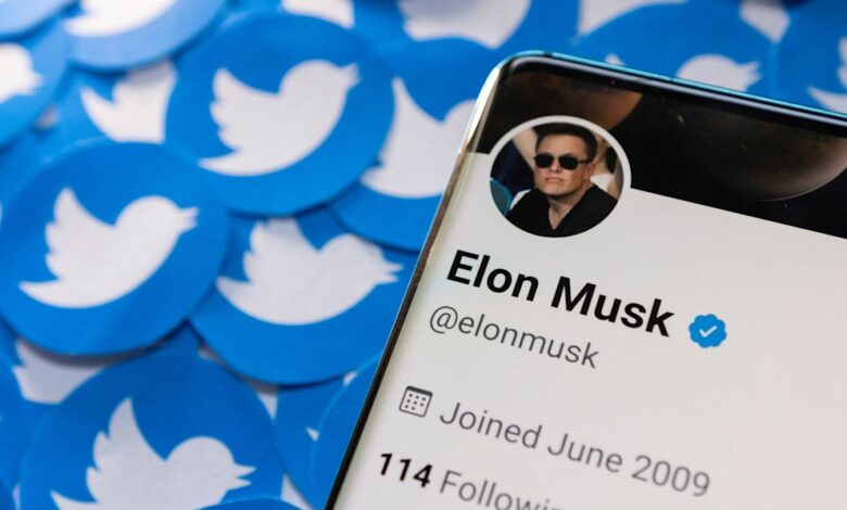 Feds consider buying shares on Musk's Twitter