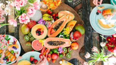 10 best high-fiber fruits for summer snacks
