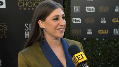 Mayim Bialik shares the challenges of hosting 'Jeopardy!'  (To exclude, to expel)