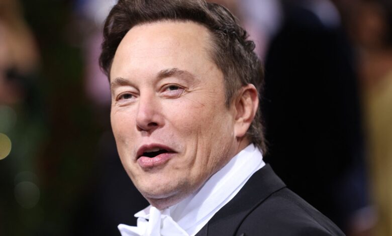 Elon Musk replies with poop emoji after Twitter boss responds over fake account concerns |  Business Newsletter