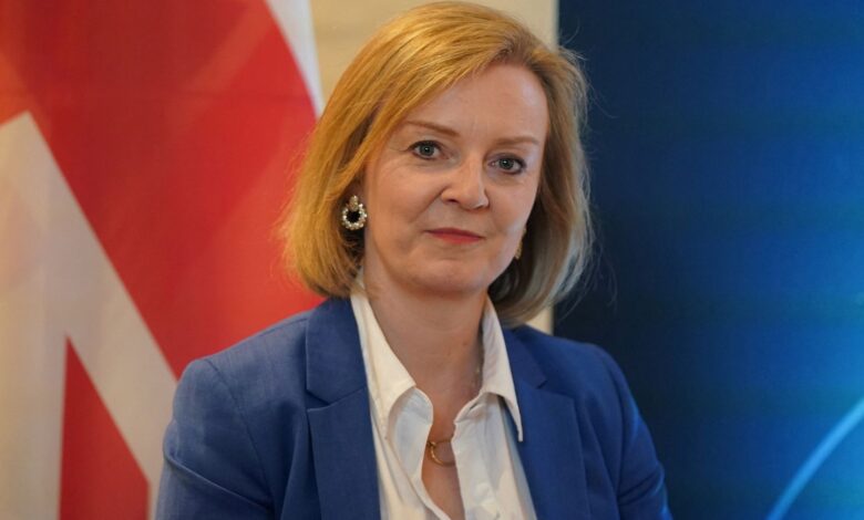 FILE PHOTO: British Foreign Minister Elizabeth Truss attends the G7 Foreign Ministers Summit in Weissenhaeuser Strand, Germany May 12, 2022. Marcus Brandt/Pool via REUTERS/File Photo