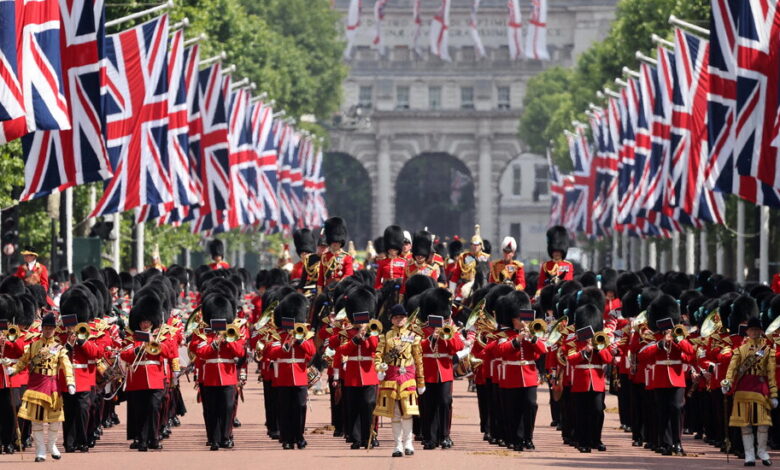 Jubilee Live Updates: Elizabeth II Honored for 70 Years as Queen