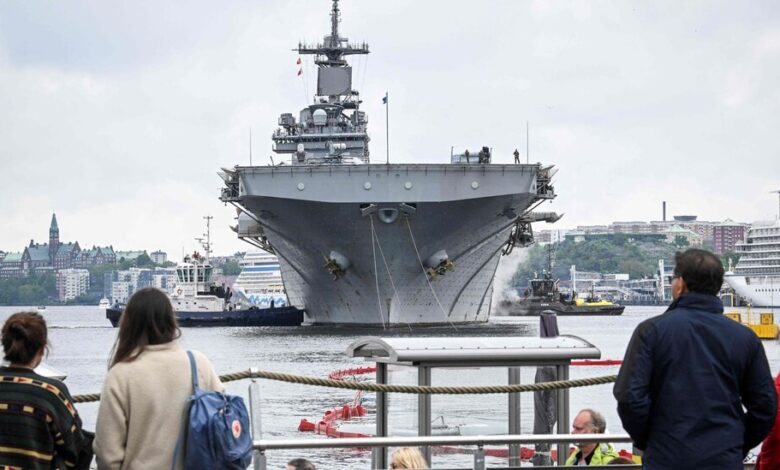 US warship arrives in Stockholm for exercises and as a warning