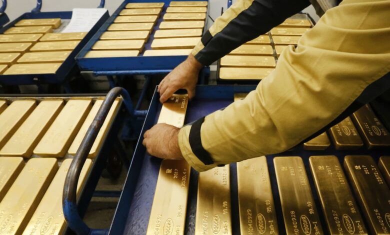 US, G-7 nations block gold imports from Russia in new sanctions against Putin