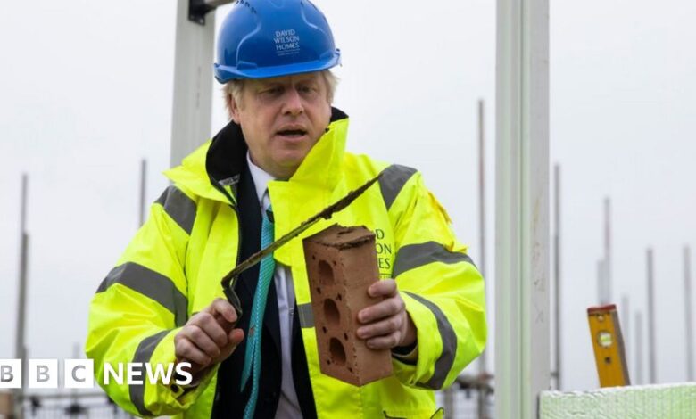 Boris Johnson tries to re-establish leadership with housing pledges