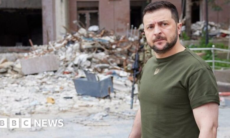 Ukraine War: Zelensky visits the frontline cities of Mykolaiv and Odesa