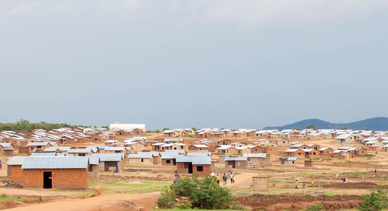 Refugees at risk: UN exposes human trafficking at Malawi camp |