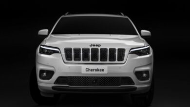 Next Jeep Cherokee Bigger, Offers Electrification - Report