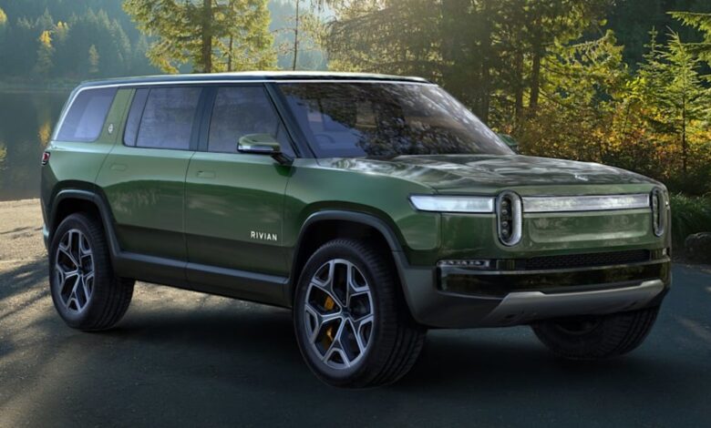 Rivian R1S delayed by several months again