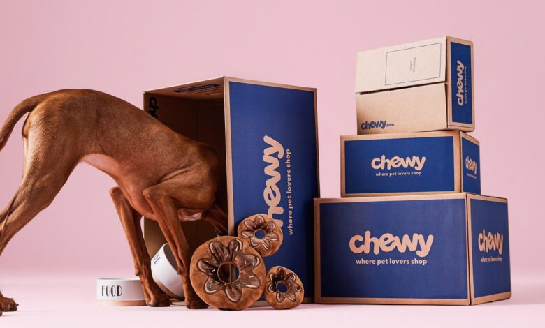 The 10 best deals for the Chewy Blue Box pet event (2022): Dog and cat supplies