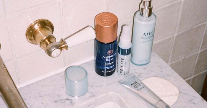 The 15 Best Salicylic Acid Cleansers, According to the Experts
