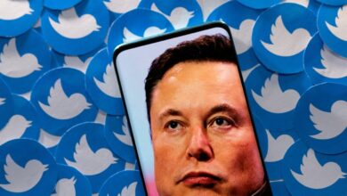 Elon Musk Said to Address Twitter Employees for the First Time Since Acquisition Bid