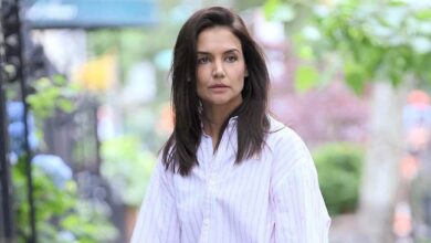 Katie Holmes just wore the easy uniform that I was going to copy