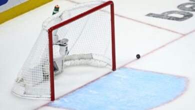 Why does the 2022 Stanley Cup knockout set a new record for the number of goals without a net?