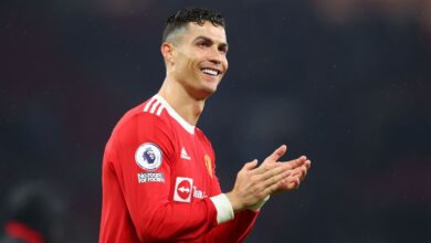 Cristiano Ronaldo commits to Manchester United under Erik ten Hag