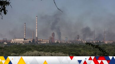 FILE PHOTO: Smoke rises after a military strike on a compound of Sievierodonetsk's Azot Chemical Plant, amid Russia's attack on Ukraine, Lysychansk, Luhansk region, Ukraine June 10, 2022. Picture taken June 10, 2022. REUTERS/Oleksandr Ratushniak/File Photo