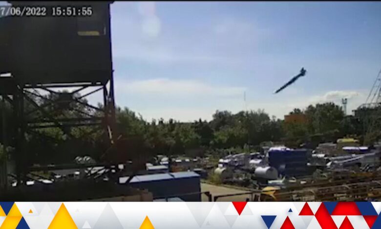 Ukraine war: Zelenskyy released 'evidence' video of Russian missiles deliberately hitting shopping malls |  World News