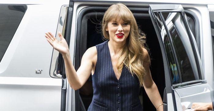 Taylor Swift Wore Fashion's Favorite Two-Piece Trends