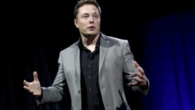 Elon Musk seduces Sun Valley tycoons