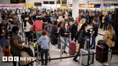 Gatwick Airport hires 400 security guards for the summer