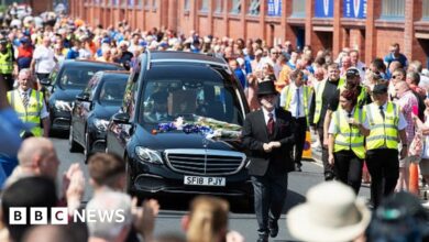 Andy Goram: Hundreds of people gathered to pay tribute to the former Rangers goalkeeper